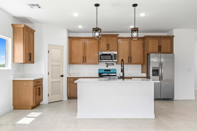 1725 Faro Court, Rio Rico, AZ 85648