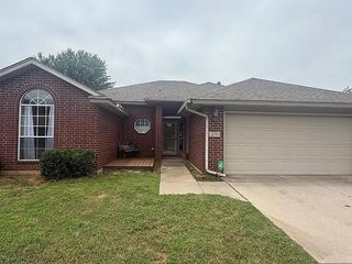 720 Night Hawk Drive, Norman, OK 73072