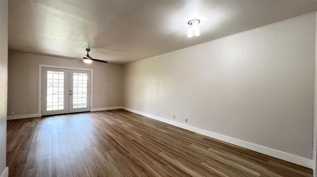11208 Renel DR A, Austin, TX 78758