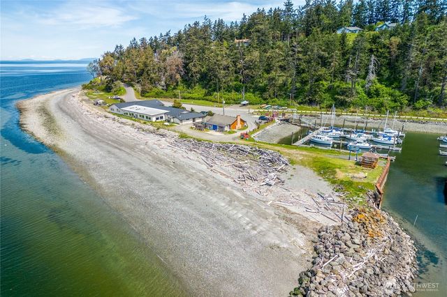 80 Vancouver Drive, Port Townsend, WA 98368