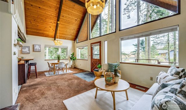 80 Vancouver Drive, Port Townsend, WA 98368