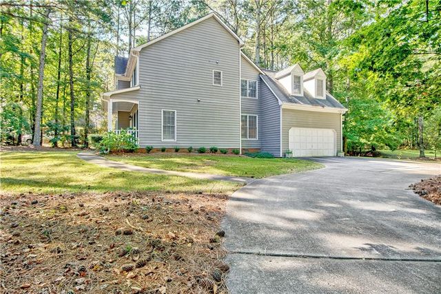 9575 Fairdale Avenue, Jonesboro, GA 30236