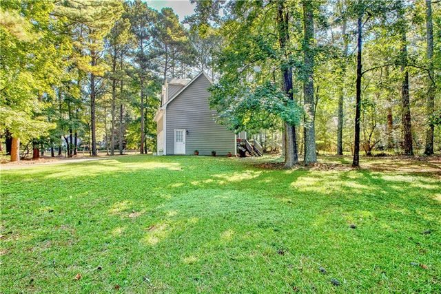 9575 Fairdale Avenue, Jonesboro, GA 30236