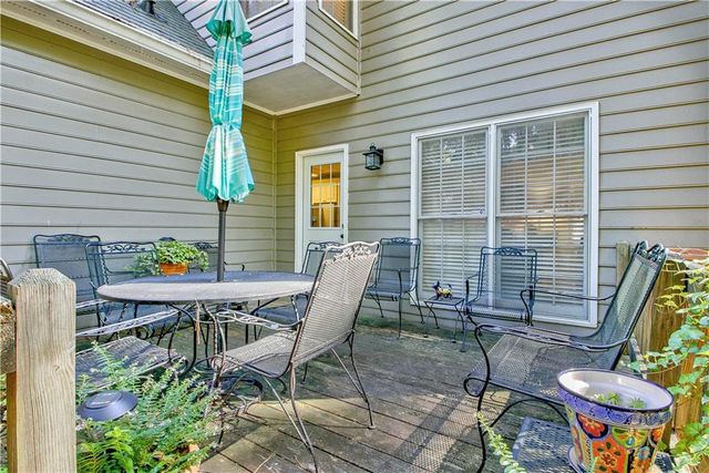 9575 Fairdale Avenue, Jonesboro, GA 30236