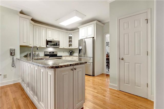 9575 Fairdale Avenue, Jonesboro, GA 30236