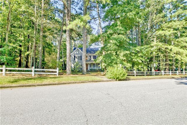 9575 Fairdale Avenue, Jonesboro, GA 30236