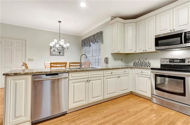 9575 Fairdale Avenue, Jonesboro, GA 30236