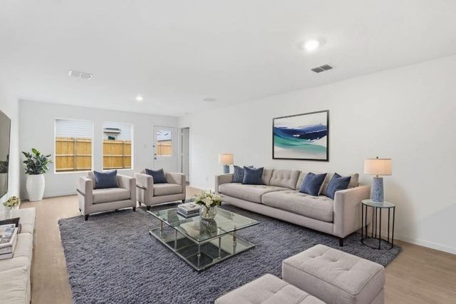 1029 Calley Pear Trail, Princeton, TX 75407