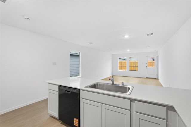 1029 Calley Pear Trail, Princeton, TX 75407