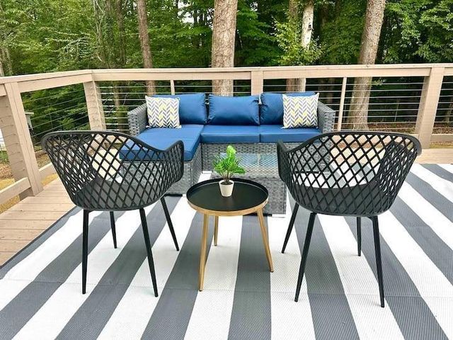 215 Jayne Ellen Way, Alpharetta, GA 30009