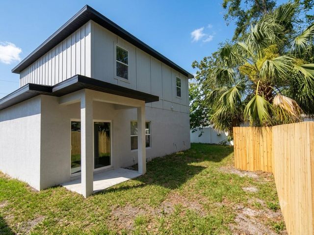 802 MARVIN C ZANDERS AVENUE, Apopka, FL 32703