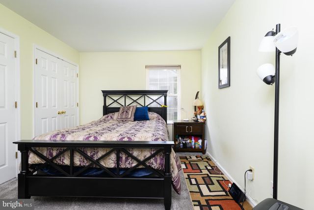 149 W FLAGSTONE DR, Newark, DE 19702
