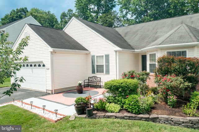 149 W FLAGSTONE DR, Newark, DE 19702