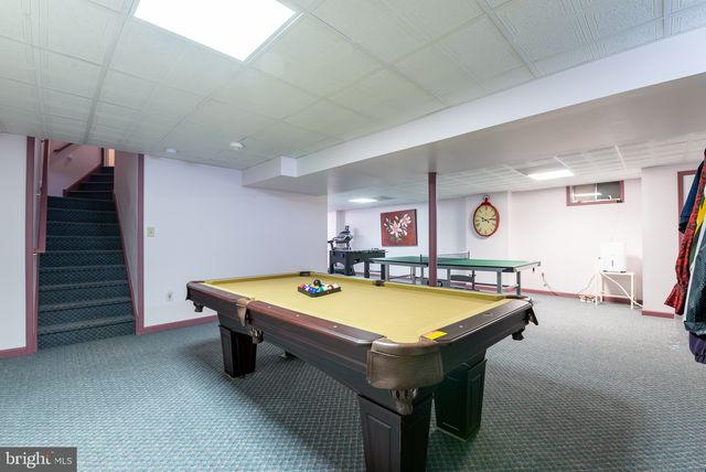 149 W FLAGSTONE DR, Newark, DE 19702