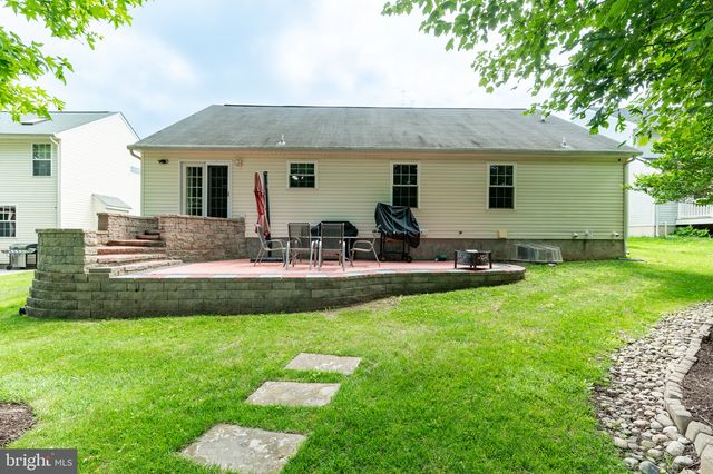 149 W FLAGSTONE DR, Newark, DE 19702