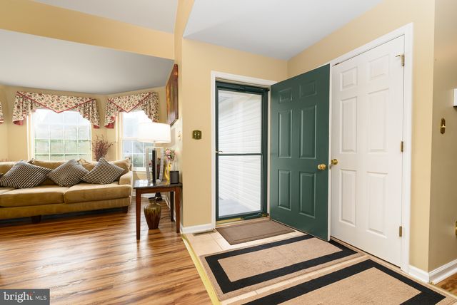 149 W FLAGSTONE DR, Newark, DE 19702