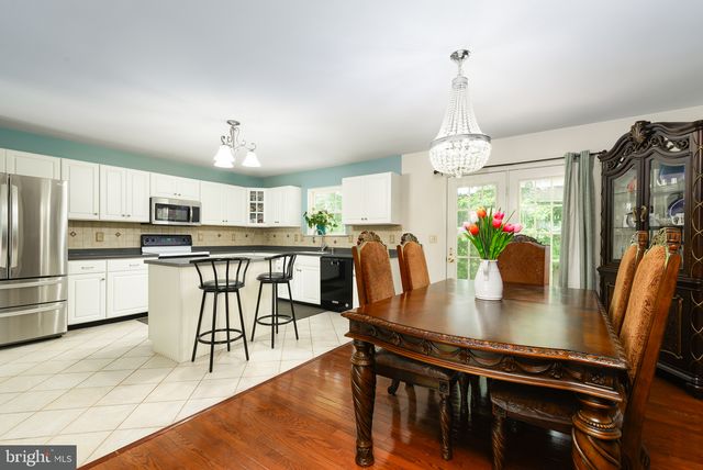 149 W FLAGSTONE DR, Newark, DE 19702