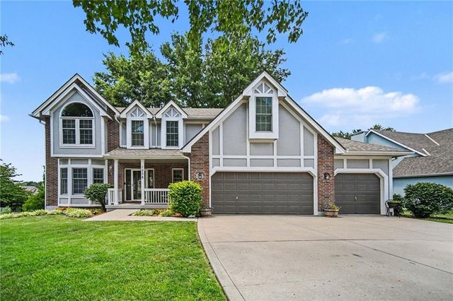 1538 Canterbury Lane, Liberty, MO 64068