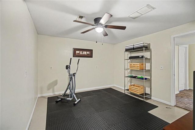 1538 Canterbury Lane, Liberty, MO 64068