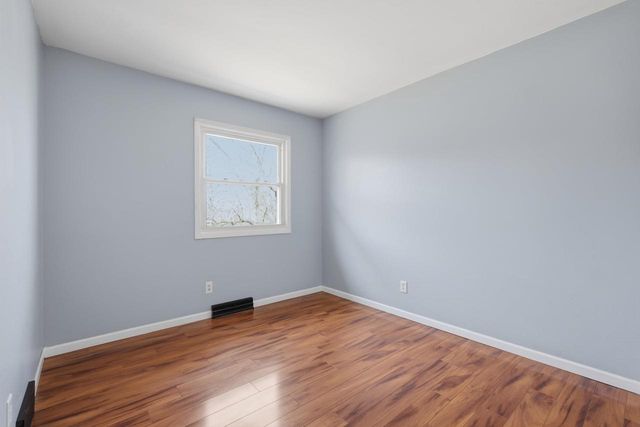 21 Piedmont Court, Madison, WI 53711