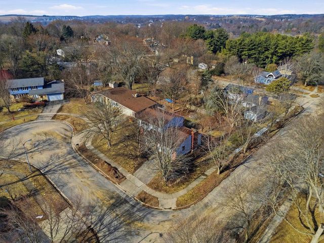 21 Piedmont Court, Madison, WI 53711