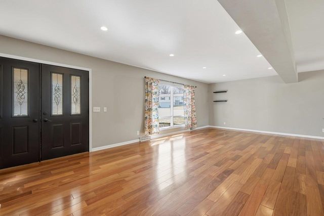 21 Piedmont Court, Madison, WI 53711