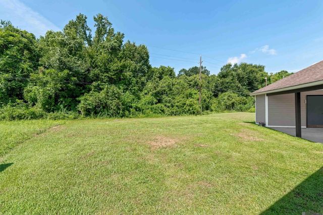 9450 Langham Dr, Baton Rouge, LA 70810