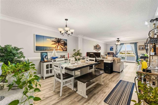 3983 LAKE BAYSHORE DRIVE F-508, Bradenton, FL 34205