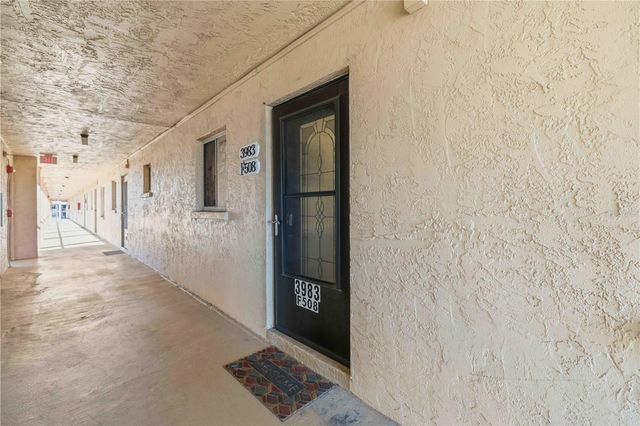 3983 LAKE BAYSHORE DRIVE F-508, Bradenton, FL 34205