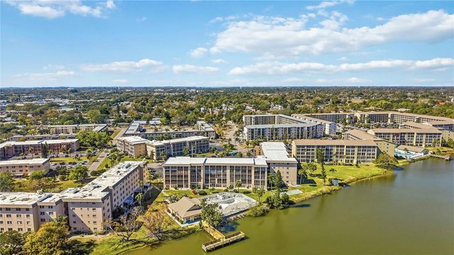 3983 LAKE BAYSHORE DRIVE F-508, Bradenton, FL 34205