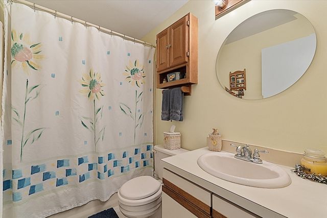 72 Meeting House Path 72, Ashland, MA 01721