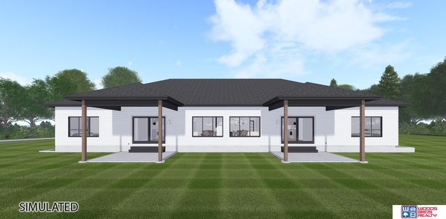 9716 Hillcrest Trail, Lincoln, NE 68520