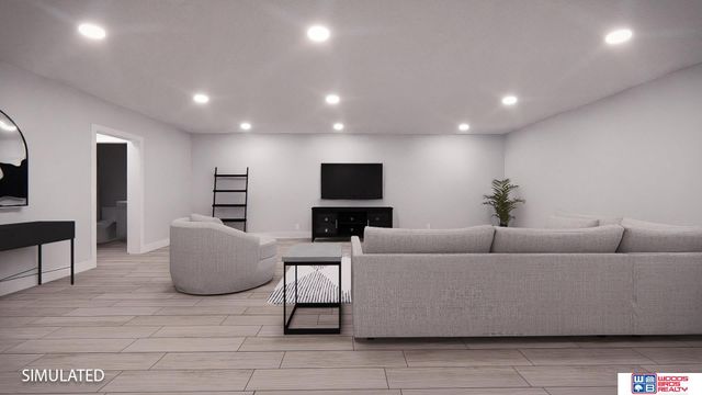 9716 Hillcrest Trail, Lincoln, NE 68520