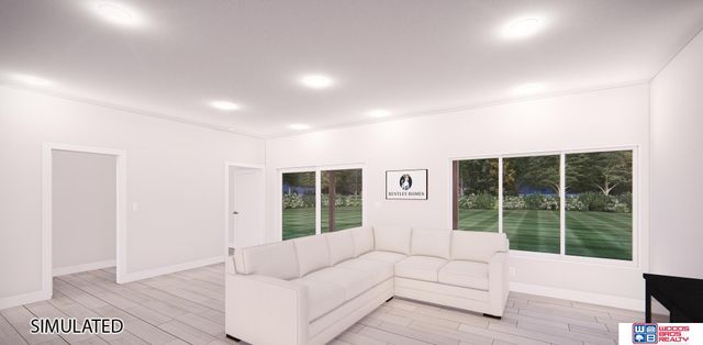 9716 Hillcrest Trail, Lincoln, NE 68520