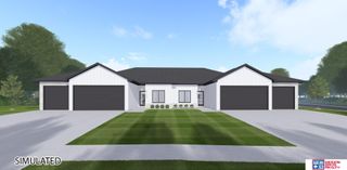 9716 Hillcrest Trail, Lincoln, NE 68520