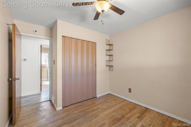 8138 Hillcrest Boulevard, Westland, MI 48185