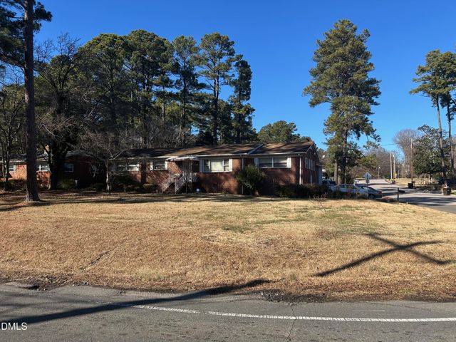 700 W Carver Street, Durham, NC 27704