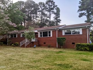 700 W Carver Street, Durham, NC 27704