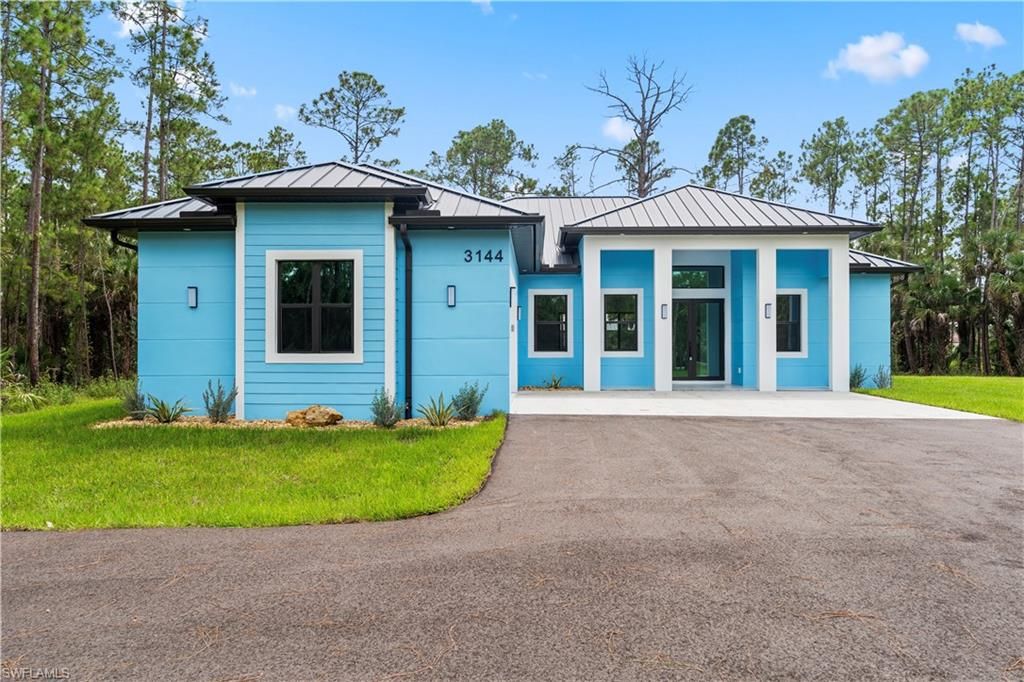 3144 10th AVE NE, NAPLES, FL 34120 — photo 2