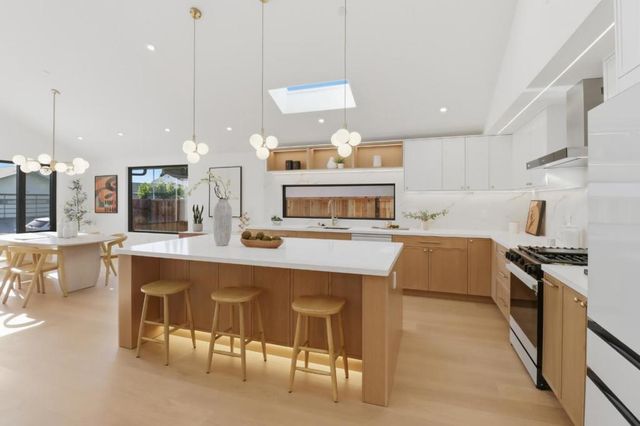 1292 Sunrise Way, Milpitas, CA 95035