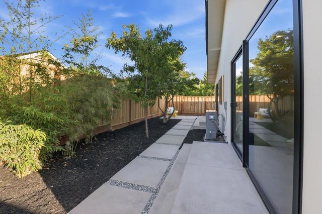 1292 Sunrise Way, Milpitas, CA 95035