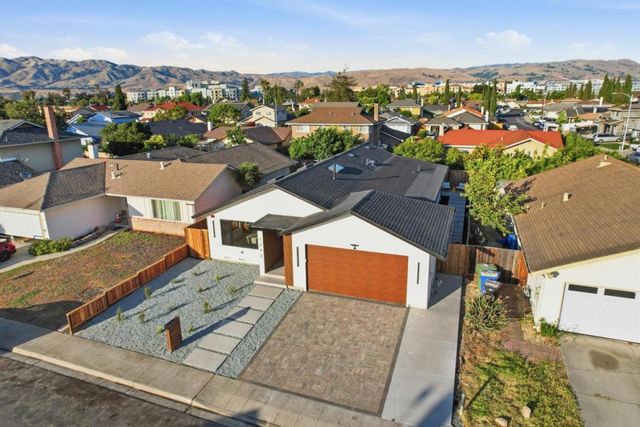 1292 Sunrise Way, Milpitas, CA 95035