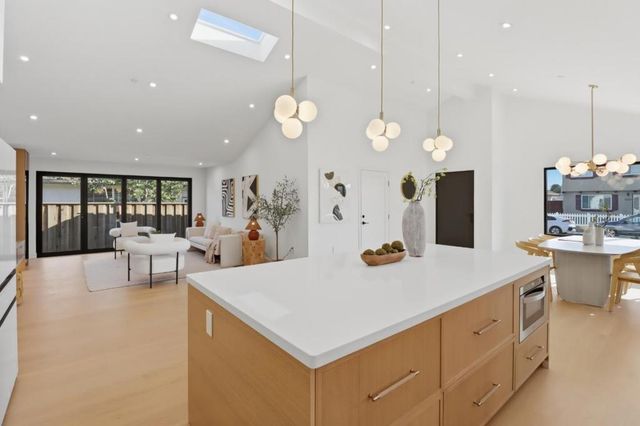 1292 Sunrise Way, Milpitas, CA 95035