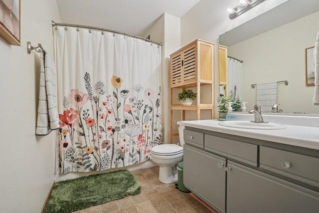 1845 Huntington Court, West Fargo, ND 58078