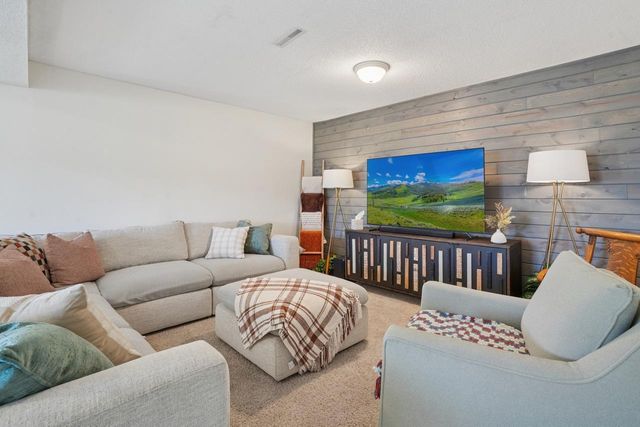 1845 Huntington Court, West Fargo, ND 58078