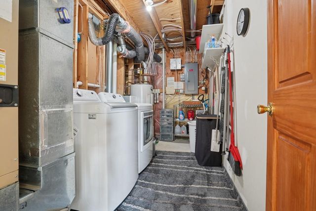 1845 Huntington Court, West Fargo, ND 58078