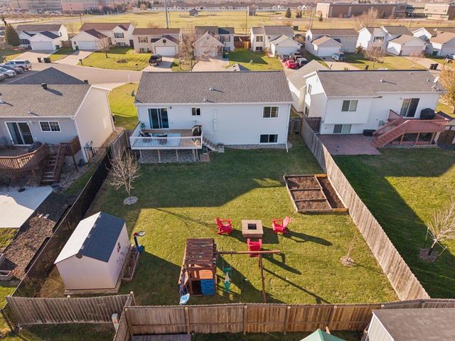 1845 Huntington Court, West Fargo, ND 58078