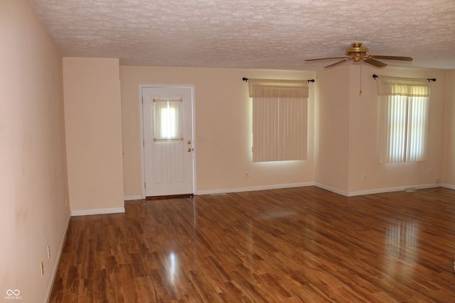 90 Ridgeland Road, Greencastle, IN 46135