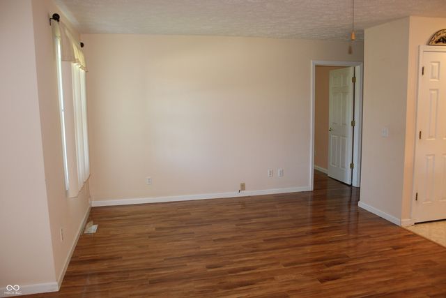90 Ridgeland Road, Greencastle, IN 46135
