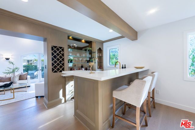 17153 Adlon Road, Encino (los Angeles), CA 91436